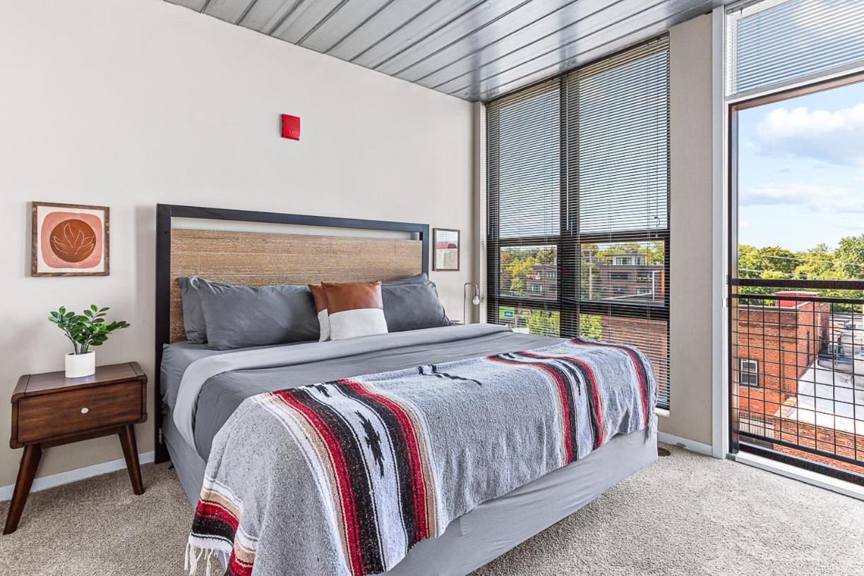 Spacious 2 King Bed Downtown Central To It All Ann Arbor Exterior photo